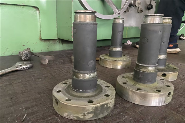 機械密封件表麵熱噴塗強化.jpg